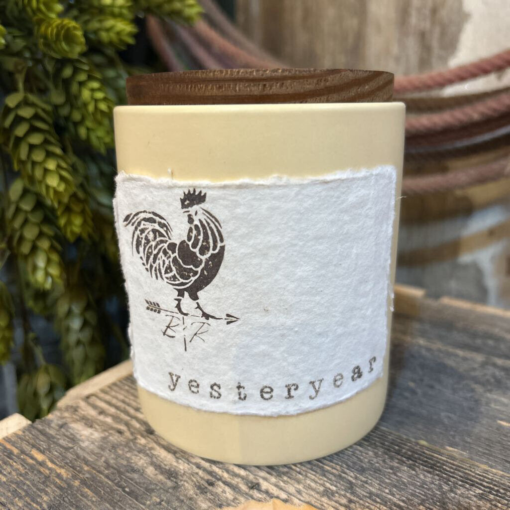 B&R Wood Wick Yesteryear Candle