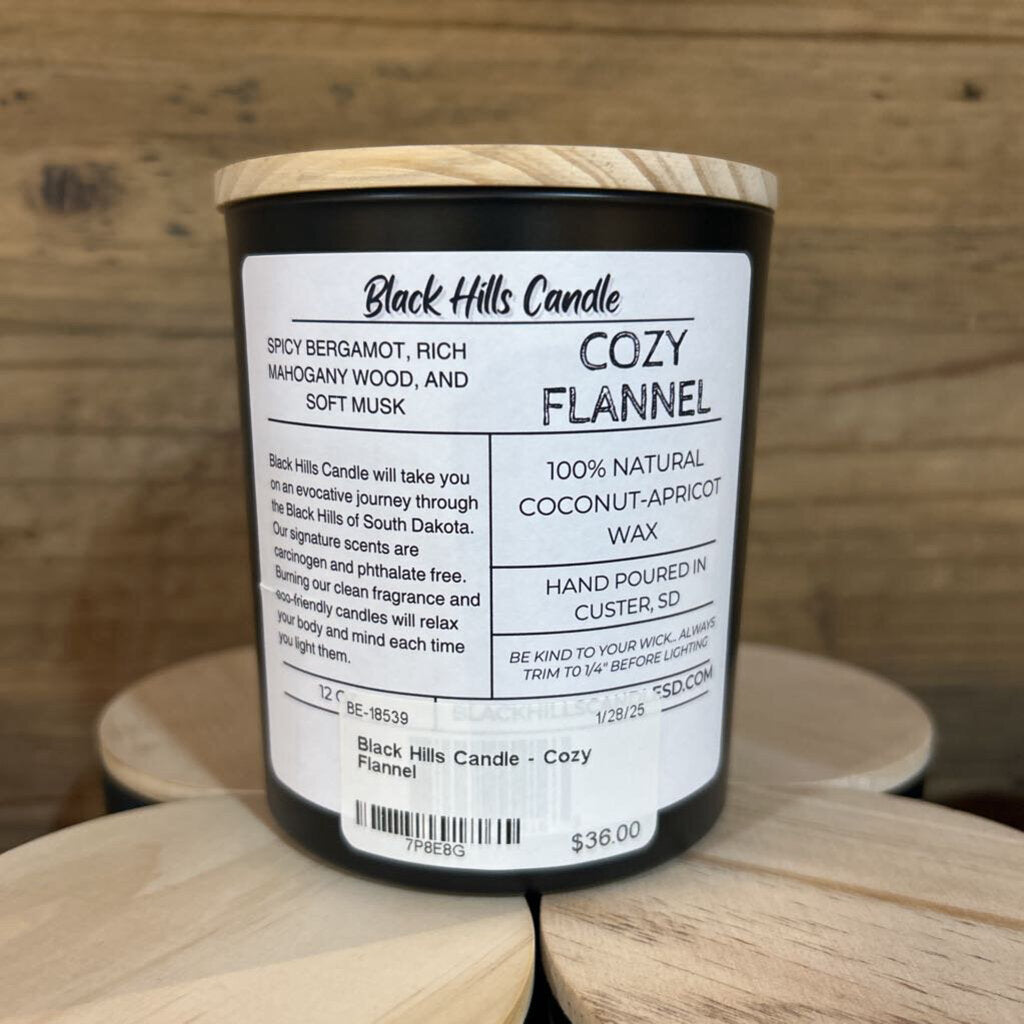 Black Hills Cozy Flannel Candle