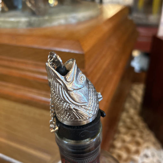 Bass Whiskey Pourer