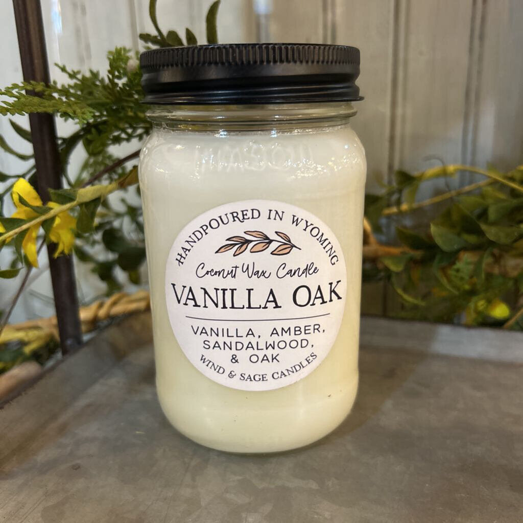 Wind & Sage Vanilla Oak Candle