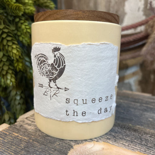 B&R Wood Wick Squeeze the Day Candle