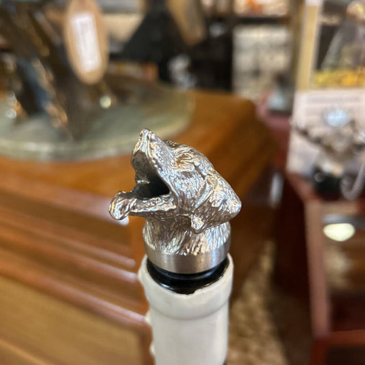 Labrador Wine Pourer